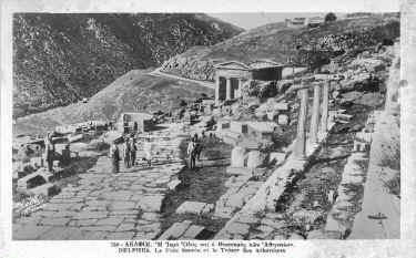 greece-delphi.bmp.jpg (119708 bytes)